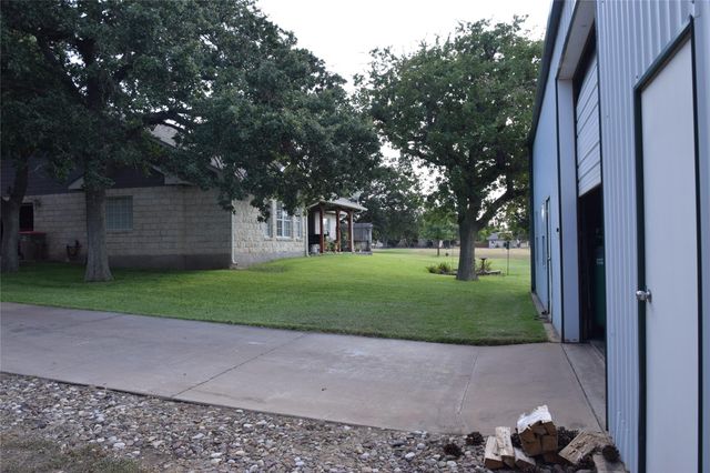 2116 County Road 403, Marble Falls, TX 78654