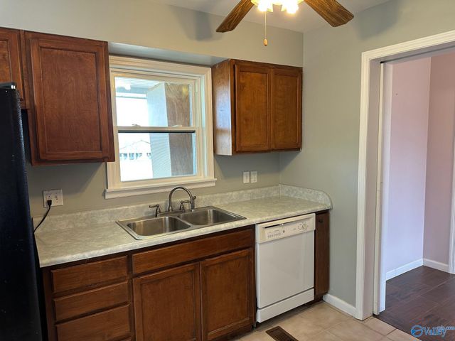 2090 County Road 1212, Vinemont, AL 35179