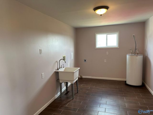 2090 County Road 1212, Vinemont, AL 35179