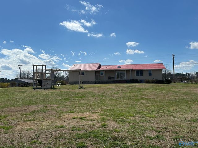 2090 County Road 1212, Vinemont, AL 35179