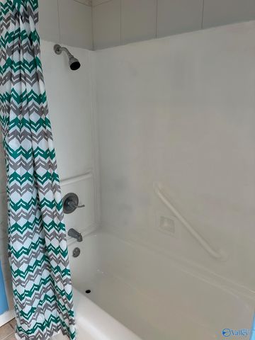 2090 County Road 1212, Vinemont, AL 35179