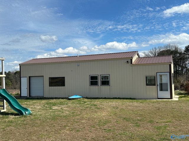 2090 County Road 1212, Vinemont, AL 35179