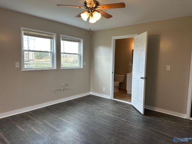 2090 County Road 1212, Vinemont, AL 35179