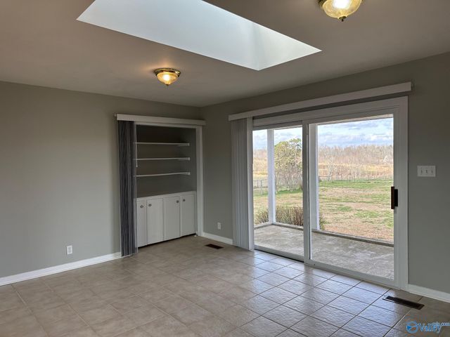 2090 County Road 1212, Vinemont, AL 35179