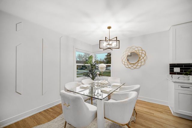 1845 Everett Avenue, Des Plaines, IL 60018