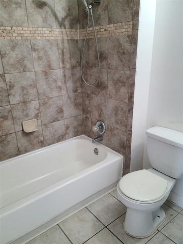 2330 HUNTINGTON GREEN CT 6, Orlando, FL 32839