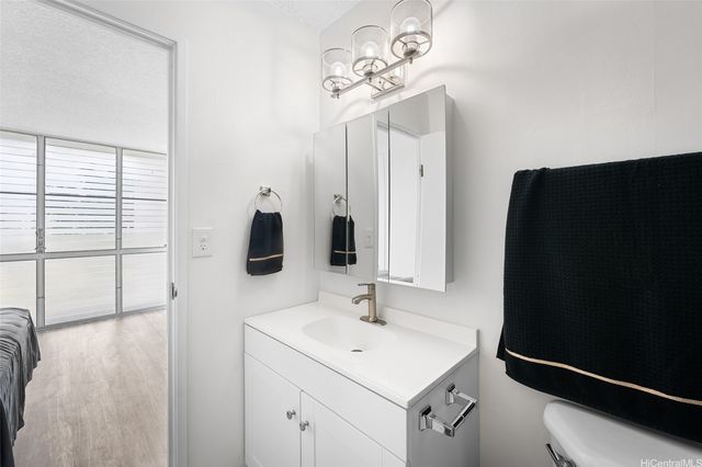 95-2047 Waikalani Place D404, Mililani, HI 96789