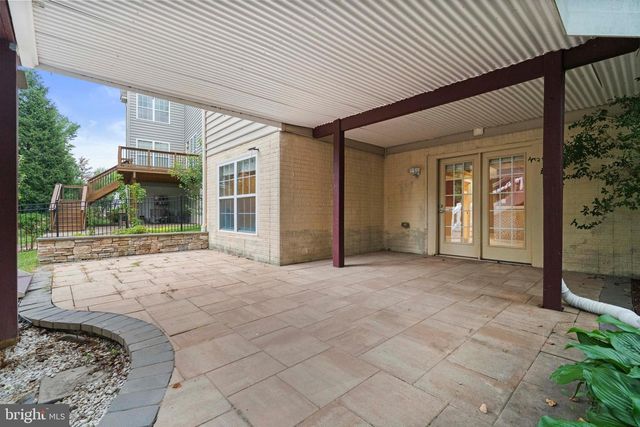 43032 LA RIVA DR, Ashburn, VA 20148