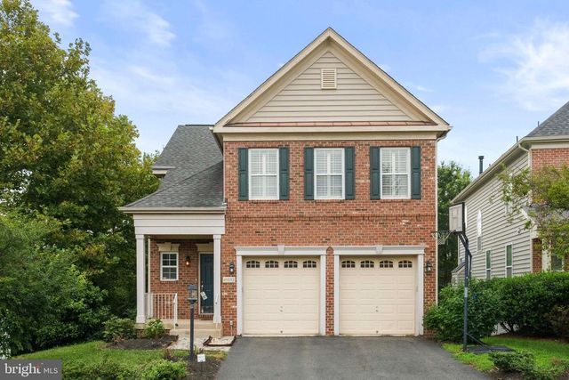 43032 LA RIVA DR, Ashburn, VA 20148