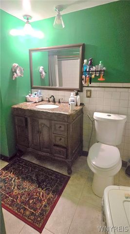 26 Caroline Lane, Cheektowaga, NY 14043
