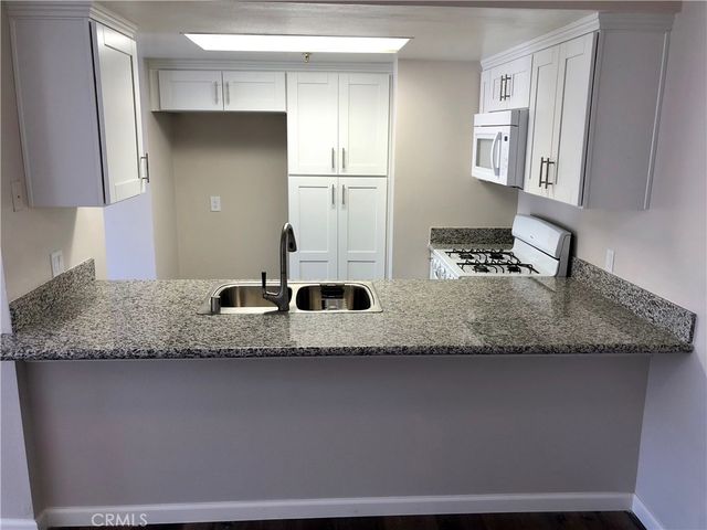 14082 Edwards Street 106, Westminster, CA 92683