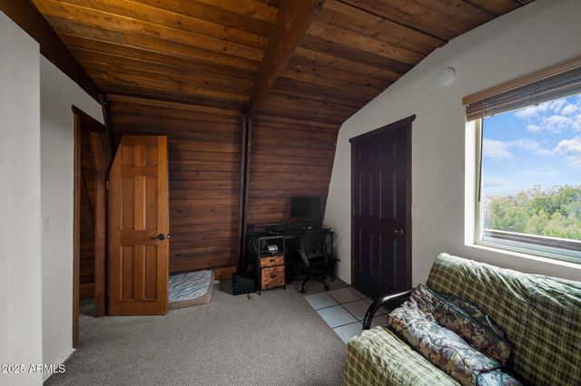 8624 Silver Creek Drive, Show Low, AZ 85901