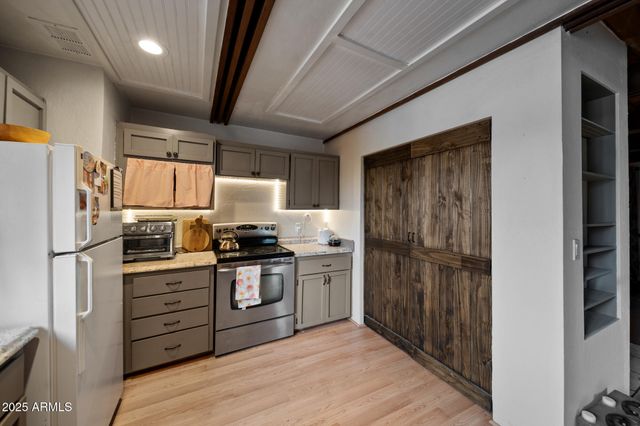 8624 Silver Creek Drive, Show Low, AZ 85901