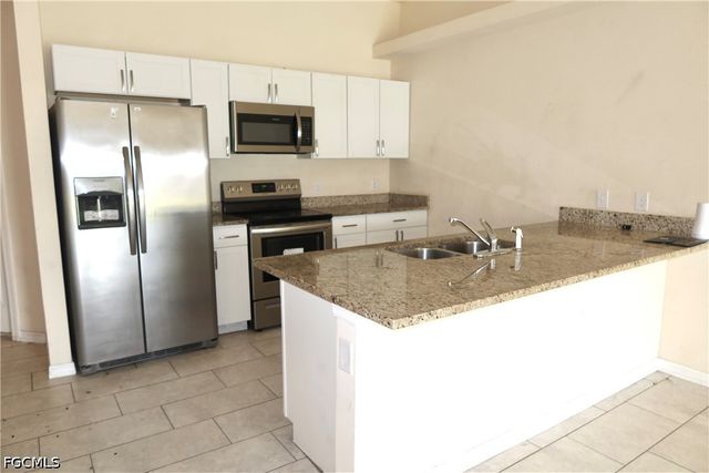 1109 Andalusia BLVD, Cape Coral, FL 33909