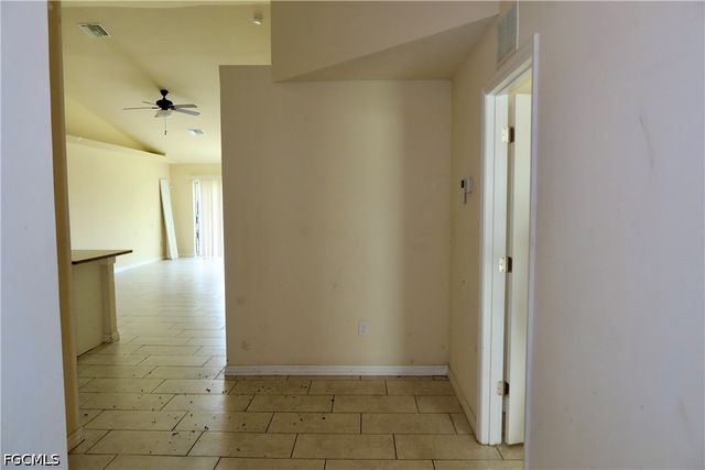 1109 Andalusia BLVD, Cape Coral, FL 33909