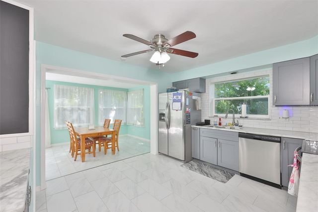 2335 SURREY LANE, Clearwater, FL 33763