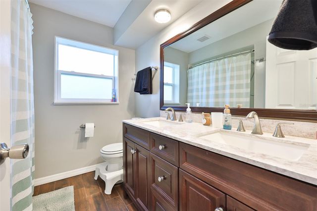 2335 SURREY LANE, Clearwater, FL 33763
