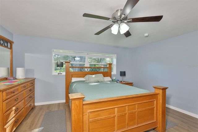 2335 SURREY LANE, Clearwater, FL 33763
