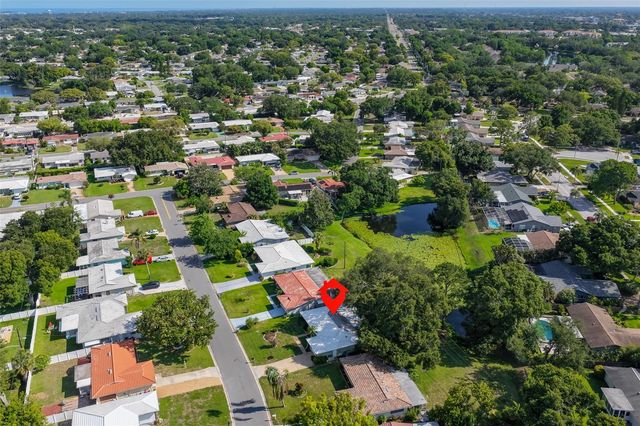 2335 SURREY LANE, Clearwater, FL 33763