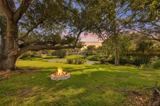 2335 SURREY LANE, Clearwater, FL 33763