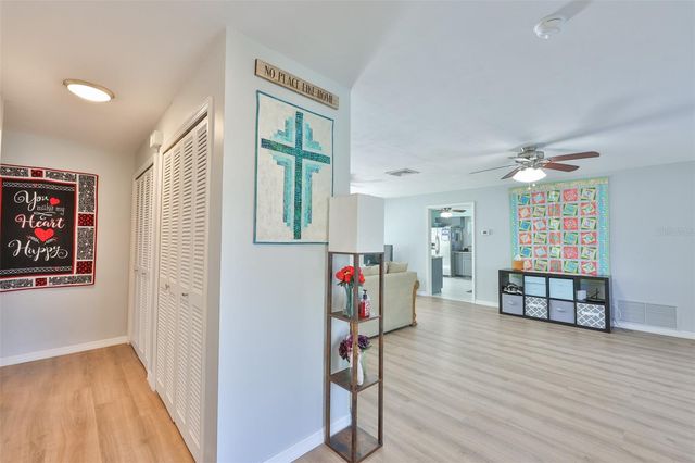 2335 SURREY LANE, Clearwater, FL 33763