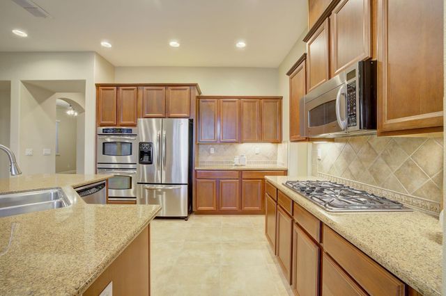 2185 DONOVAN Dr, Lincoln, CA 95648