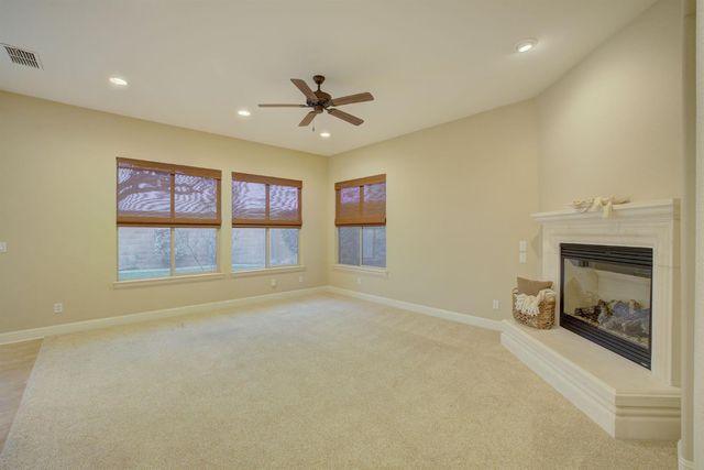 2185 DONOVAN Dr, Lincoln, CA 95648