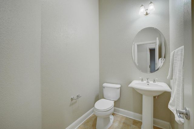 2185 DONOVAN Dr, Lincoln, CA 95648