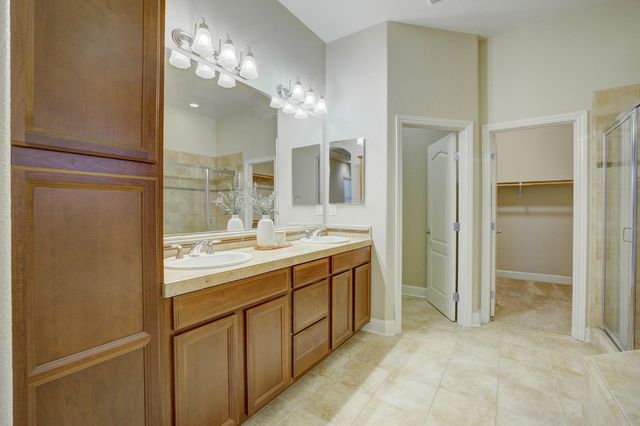 2185 DONOVAN Dr, Lincoln, CA 95648