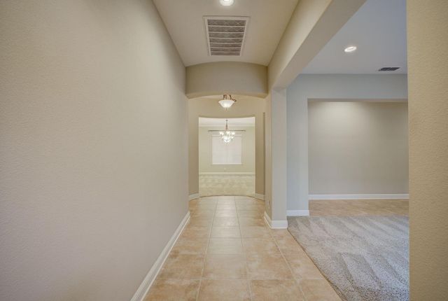 2185 DONOVAN Dr, Lincoln, CA 95648