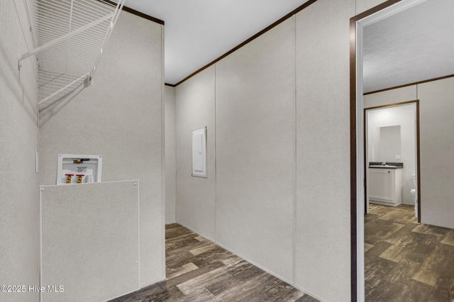 108 Gladewood Circle, New Bern, NC 28560