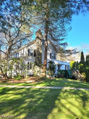 1 Pioneer Trl, Jefferson Twp., NJ 07438