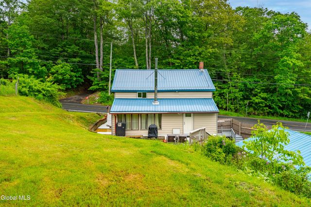 843 New York 43, Stephentown, NY 12168