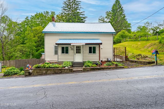 843 New York 43, Stephentown, NY 12168