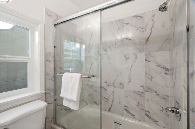 3006 High Street, Oakland, CA 94619