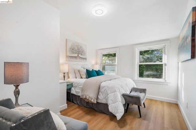 3006 High Street, Oakland, CA 94619