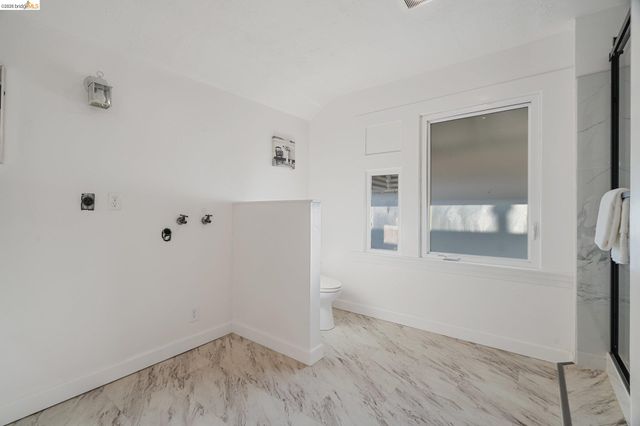 3006 High Street, Oakland, CA 94619