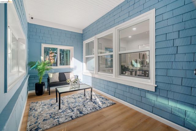 3006 High Street, Oakland, CA 94619