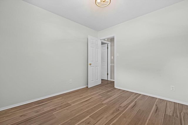 N57W18198 Juniper LANE, Menomonee Falls, WI 53051