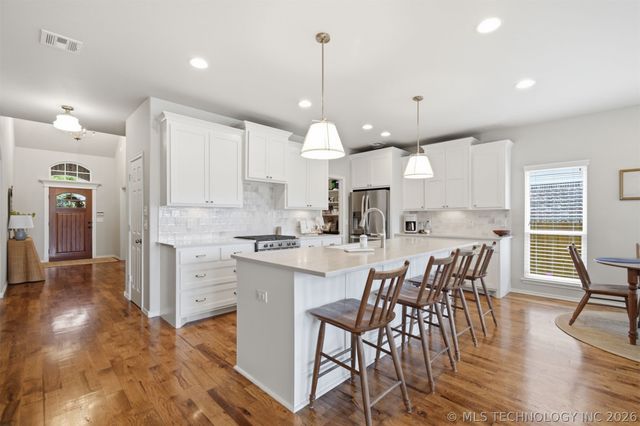 12569 S 67th East Avenue, Bixby, OK 74008