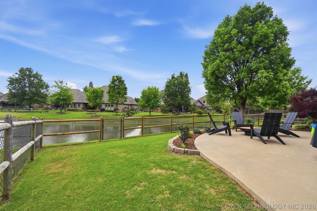 12569 S 67th East Avenue, Bixby, OK 74008