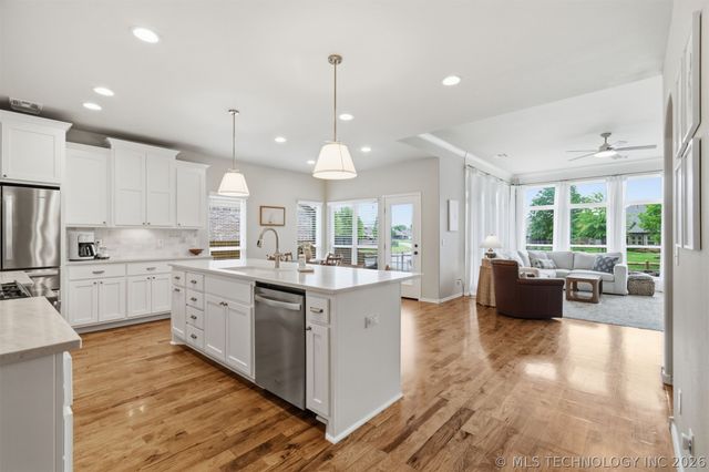 12569 S 67th East Avenue, Bixby, OK 74008