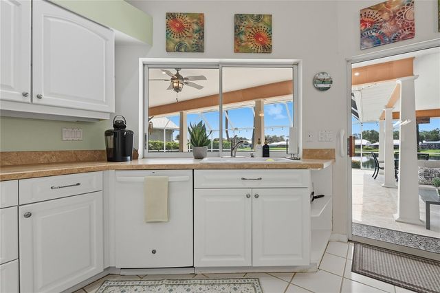 1447 GLENEAGLES DRIVE, Venice, FL 34292