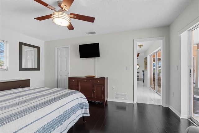 1447 GLENEAGLES DRIVE, Venice, FL 34292