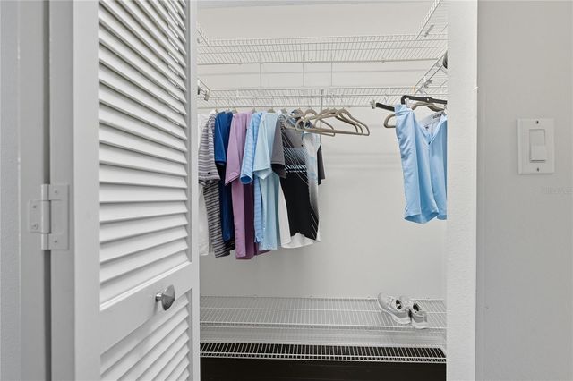 1447 GLENEAGLES DRIVE, Venice, FL 34292