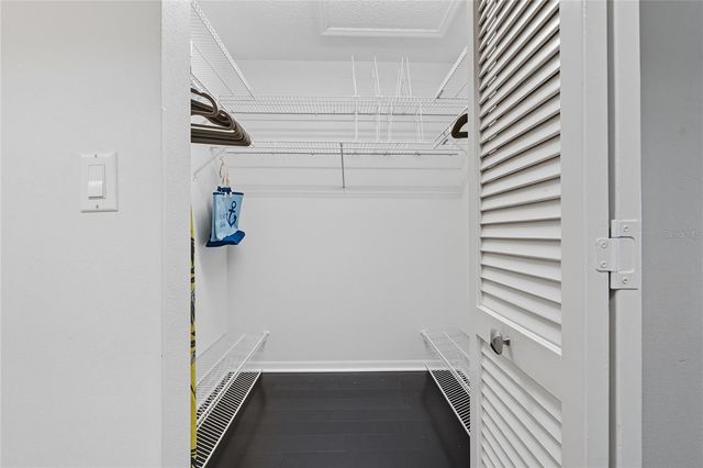 1447 GLENEAGLES DRIVE, Venice, FL 34292