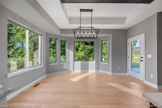 54161 Carrigan Drive, New Baltimore, MI 48047