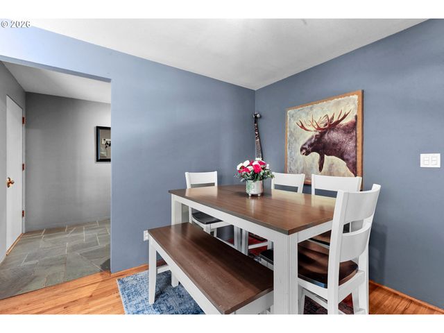 1321 Nw KING Ave, Pendleton, OR 97801