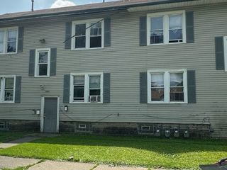 15201 TURLINGTON Avenue, Harvey, IL 60426