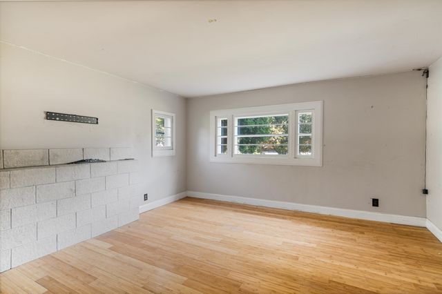 5124 Williston Road, Williston, VT 05495